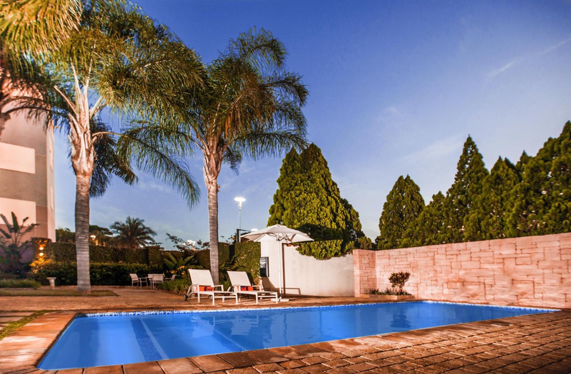 Golden Horse Hotel Pietermaritzburg Ngoại thất bức ảnh