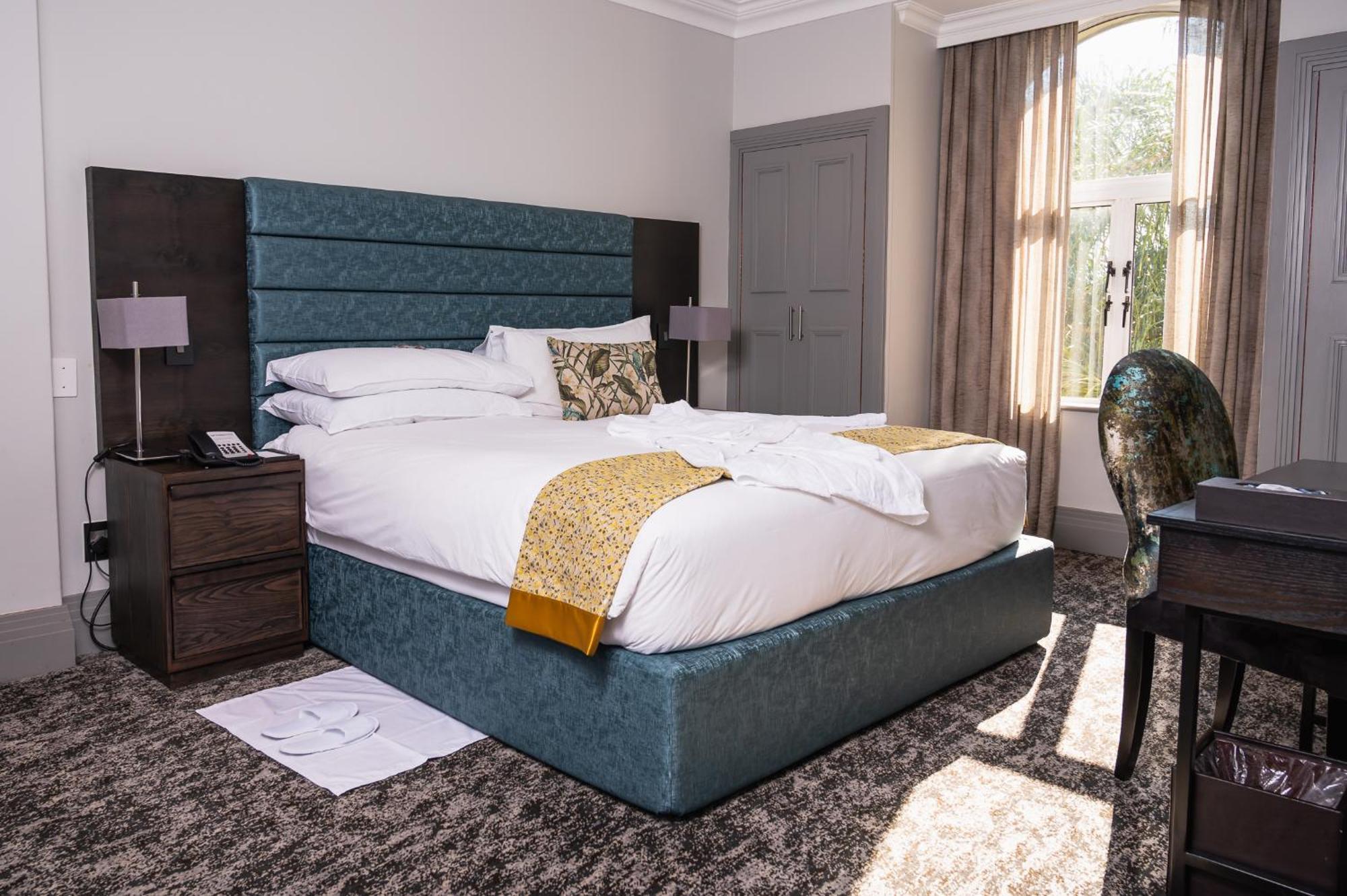 Golden Horse Hotel Pietermaritzburg Ngoại thất bức ảnh